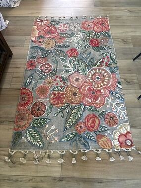 Floral Tassel Accent Rug - Coral, Green, Blue, Grey